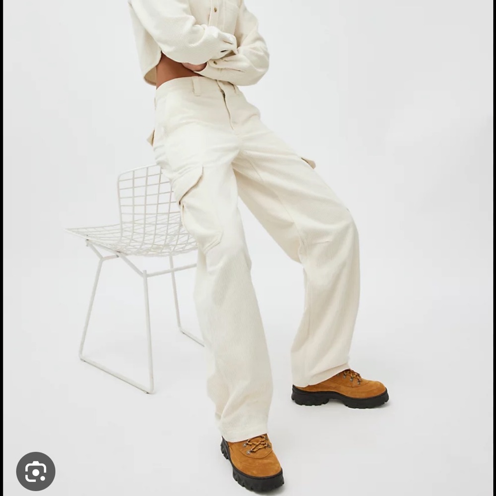 aritzia cargo pants